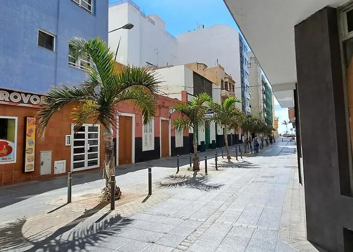 Flatguest Albareda *