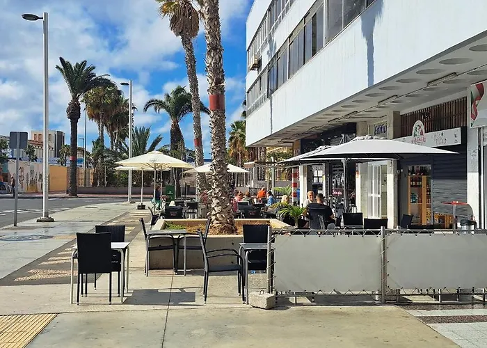 Flatguest Albareda *