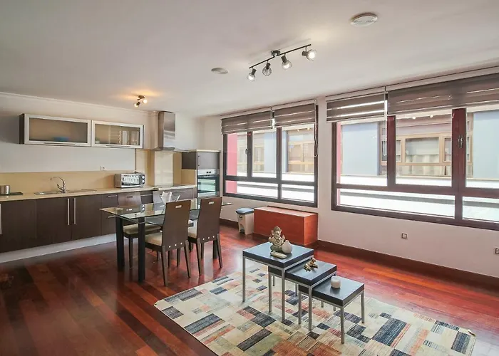 Flatguest Albareda Apartamento