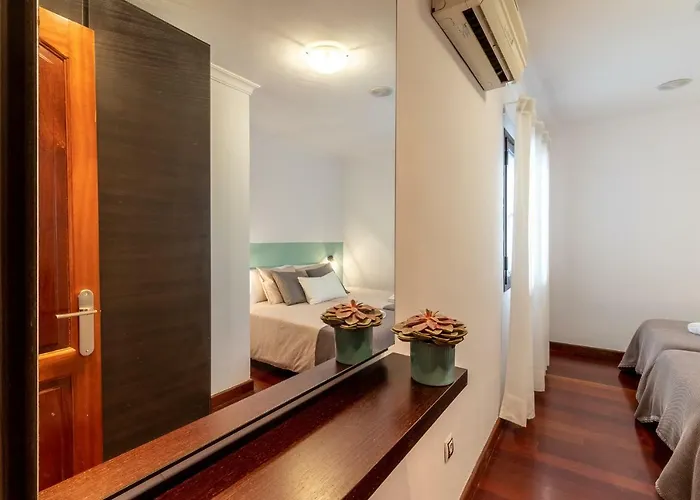 Flatguest Albareda Apartamento *