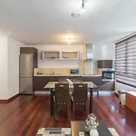 Flatguest Albareda