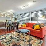 Flatguest Albareda Apartment *