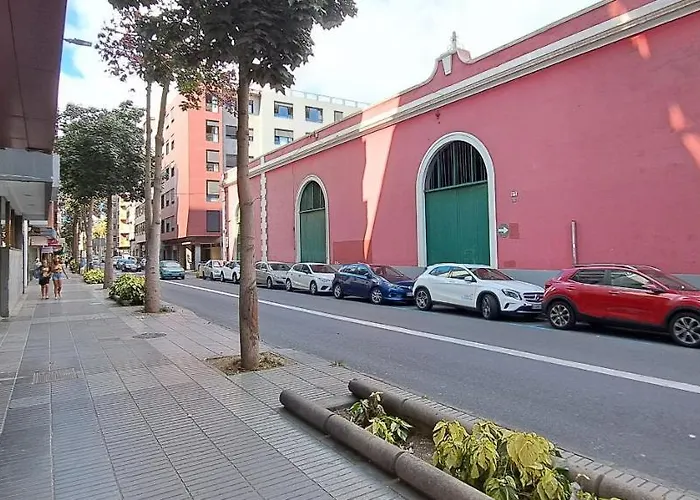 Flatguest Albareda Appartement *