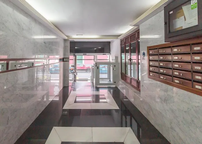 Flatguest Albareda Appartement Las Palmas